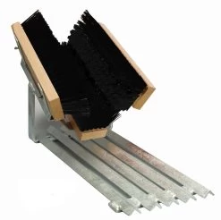 Schuh- Und Stiefelreiniger Mit Schwarzen Borsten