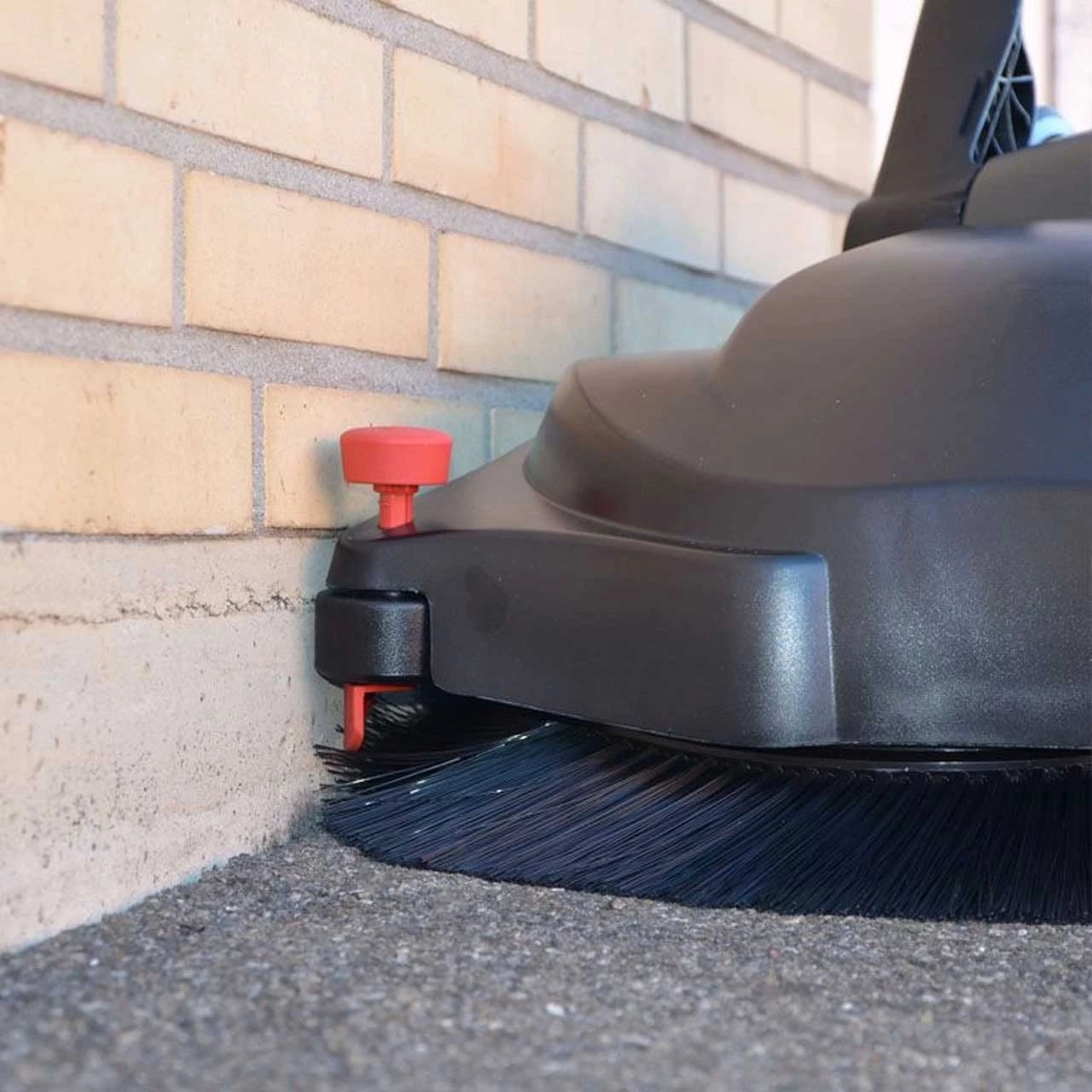 Starmix Kehrmaschine Haaga 477 Profi, Manueller Antrieb – Bild 3